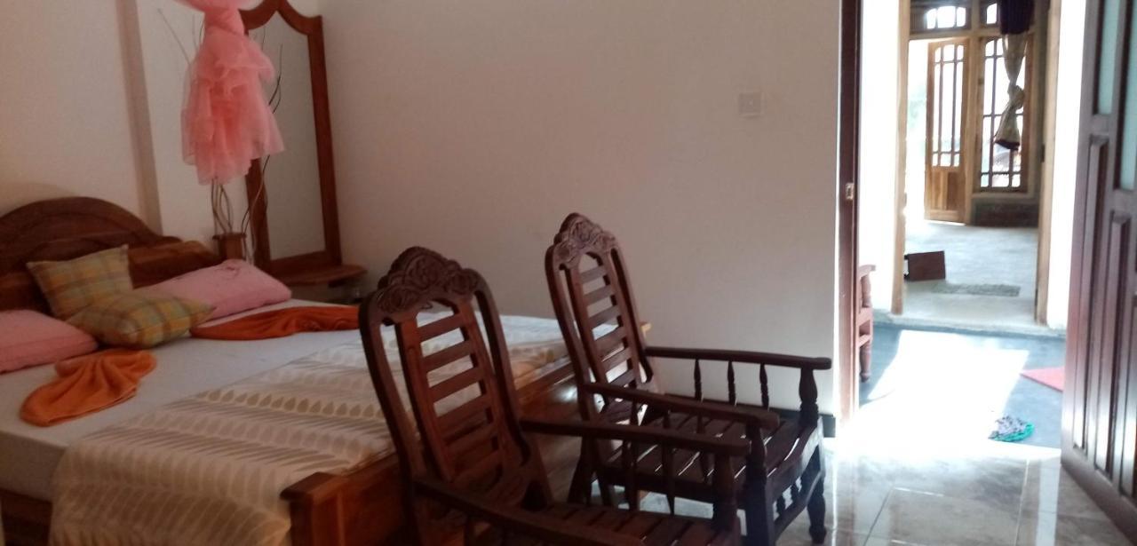 Nimsara Homestay Ella Buitenkant foto