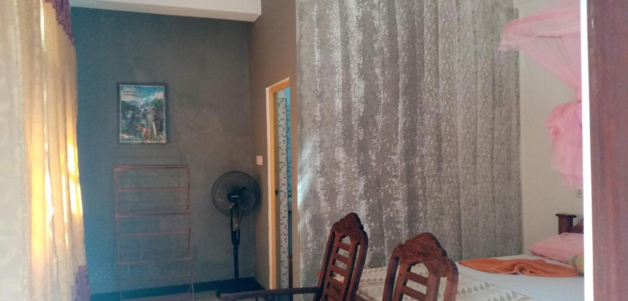 Nimsara Homestay Ella Buitenkant foto