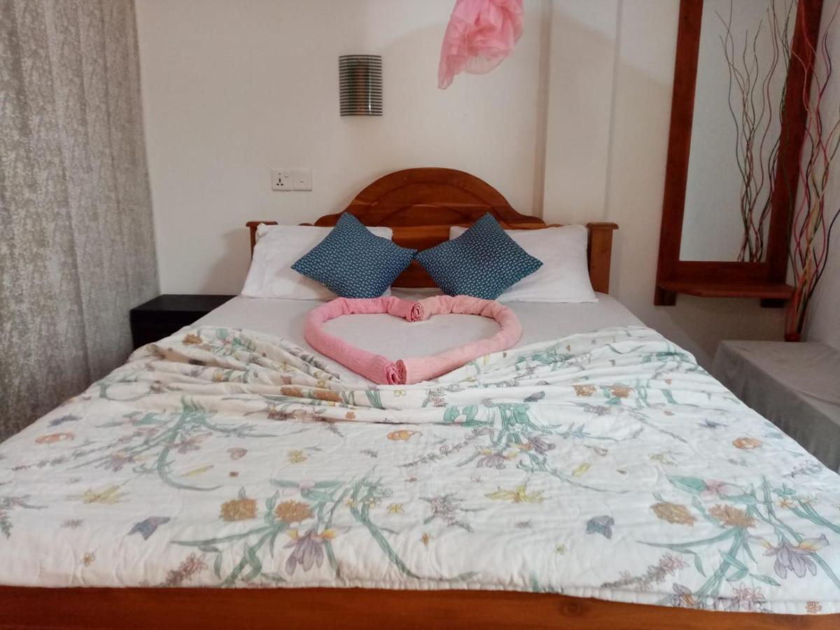 Nimsara Homestay Ella Buitenkant foto