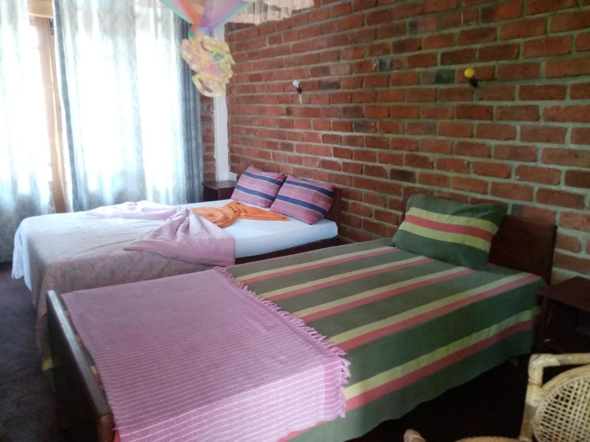 Nimsara Homestay Ella Buitenkant foto